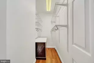 202 N Port St, Baltimore, MD 21224 - Photo 10