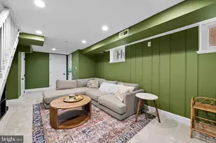 1321 W 37th St, Baltimore, MD 21211 - Photo 26