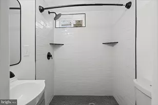 5118 Nelson Ave, Baltimore, MD 21215 - Photo 22