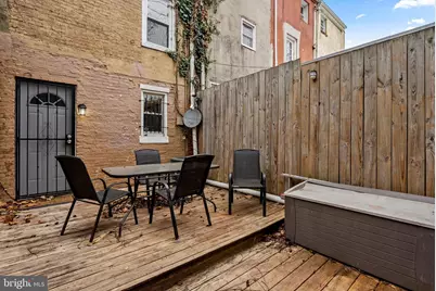 121 Parkin Street, Baltimore, MD 21201 - Photo 28