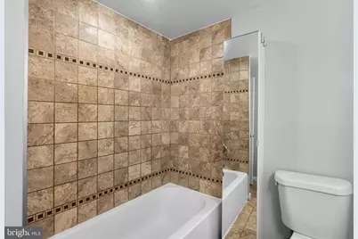 121 Parkin Street, Baltimore, MD 21201 - Photo 20