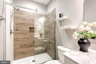 626 S Curley St, Baltimore, MD 21224 - Photo 12