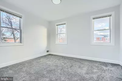 4400 Manorview Road, Baltimore, MD 21229 - Photo 18