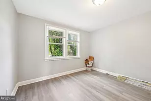 1126 Gleneagle Rd, Baltimore, MD 21239 - Photo 10