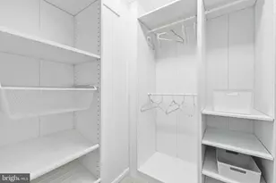 235 S Washington St, Baltimore, MD 21231 - Photo 24