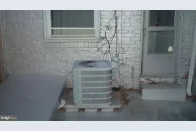 3127 Ravenwood Avenue, Baltimore, MD 21213 - Photo 4