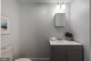 1200 Dellwood Ave, Baltimore, MD 21211 - Photo 12