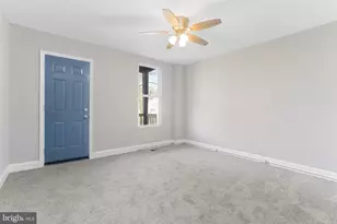 2712 W Mosher St, Baltimore, MD 21216 - Photo 16