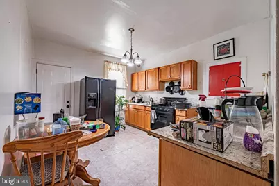 2005 Homewood Avenue, Baltimore, MD 21218 - Photo 8