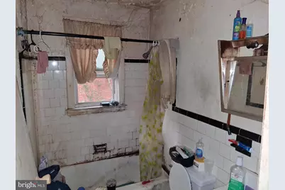 4035 Cedardale Road, Baltimore, MD 21215 - Photo 26