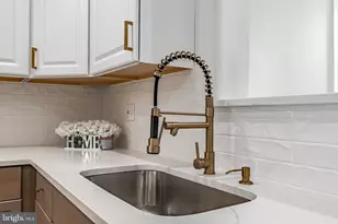 2812 Jefferson St, Baltimore, MD 21205 - Photo 12