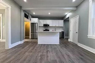 806 E 35th St, Baltimore, MD 21218 - Photo 10