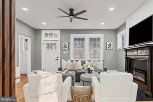 7 York Ct, Baltimore, MD 21218 - Photo 12