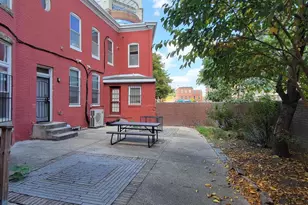 804 Hollins St, Baltimore, MD 21201 - Photo 44