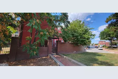 804 Hollins Street #1, Baltimore, MD 21201 - Photo 40