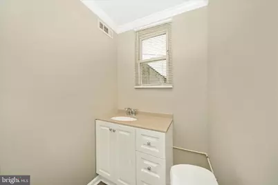 272 S Loudon Avenue, Baltimore, MD 21229 - Photo 10
