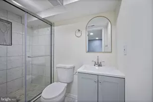 805 N Collington Ave, Baltimore, MD 21205 - Photo 36