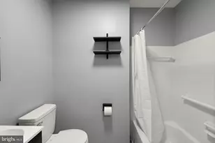 3011 W Lanvale St, Baltimore, MD 21216 - Photo 16