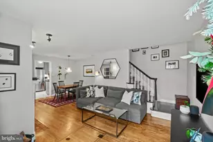 132 W Lee St, Baltimore, MD 21201 - Photo 2