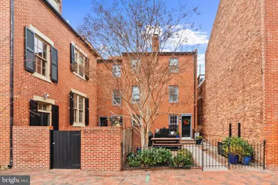 132 W Lee Street, Baltimore, MD 21201 - Photo 1