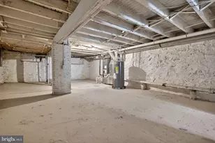 2808 Waldorf Ave, Baltimore, MD 21215 - Photo 16