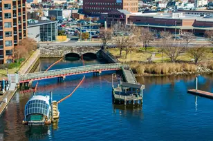 1256 Dockside Cir, Baltimore, MD 21224 - Photo 36