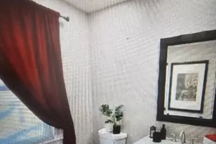 4033 Greenmount Ave, Baltimore, MD 21218 - Photo 6