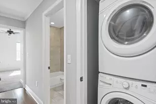 1614 Clarkson St, Baltimore, MD 21230 - Photo 16