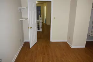 242 S Highland Ave, Baltimore, MD 21224 - Photo 26