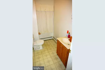 242 S Highland Avenue, Baltimore, MD 21224 - Photo 14