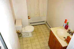 242 S Highland Ave, Baltimore, MD 21224 - Photo 10