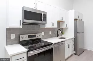 211 St Paul St, Baltimore, MD 21202 - Photo 2