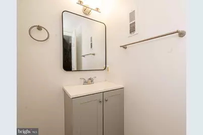 307 E 25th Street #BASEMENT APARTMENT, Baltimore, MD 21218 - Photo 8