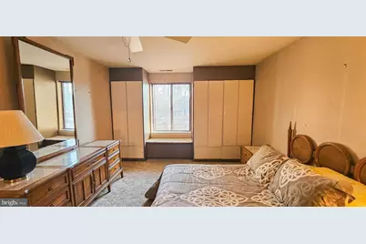 6350 Red Cedar Place #211, Baltimore, MD 21209 - Photo 10