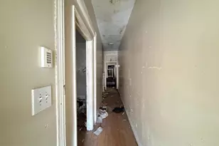 1910 Division St, Baltimore, MD 21217 - Photo 2