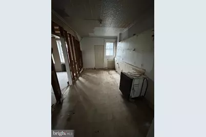 2802 Springhill Avenue, Baltimore, MD 21215 - Photo 4