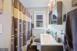 4534 Hazelwood Ave, Baltimore, MD 21206 - Photo 14