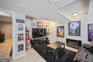 4534 Hazelwood Ave, Baltimore, MD 21206 - Photo 28