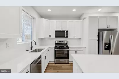 108 S Ellwood Avenue, Baltimore, MD 21224 - Photo 12