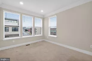 4300 Roland Heights Ave, Baltimore, MD 21211 - Photo 30