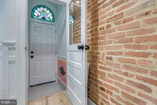 312 S East Ave, Baltimore, MD 21224 - Photo 2