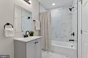 1810 W Lexington St, Baltimore, MD 21223 - Photo 24