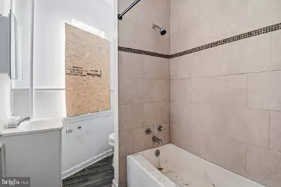 2420 Greenmount Avenue, Baltimore, MD 21218 - Photo 14