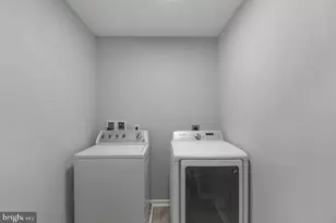 311 S Augusta Ave, Baltimore, MD 21229 - Photo 18