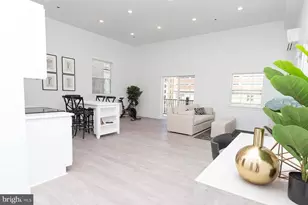 211 St Paul St, Baltimore, MD 21202 - Photo 4