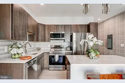 421 S Broadway #504, Baltimore, MD 21231 - Photo 1