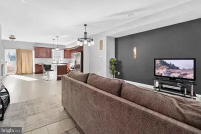 3737 Fords Lane, Baltimore, MD 21215 - Photo 4