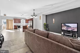 3737 Fords Ln, Baltimore, MD 21215 - Photo 4