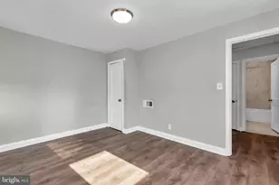 2735 Bookert Dr, Baltimore, MD 21225 - Photo 10