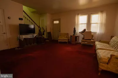 839 N. Chapel Gate Lane, Baltimore, MD 21229 - Photo 4